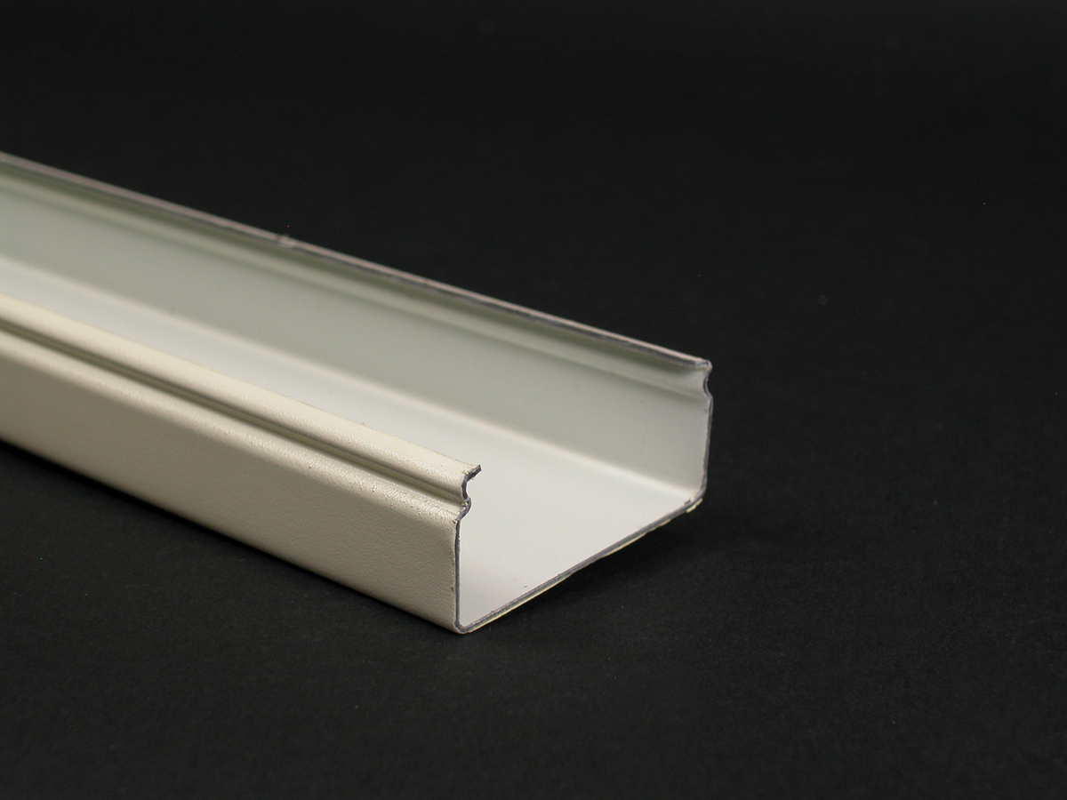 Wiremold® 2400B-10FW